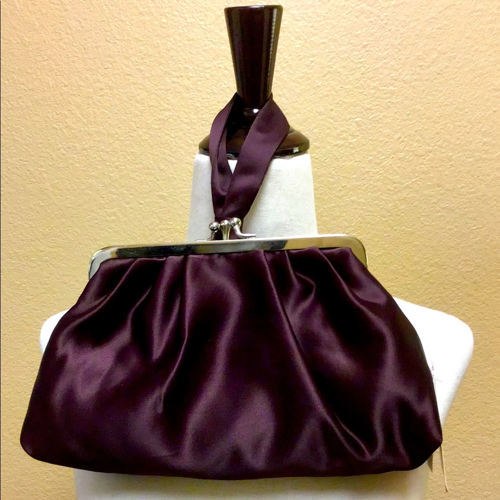 *NEW WITH TAGS 🏷* Daniel Ames Couture Clutch